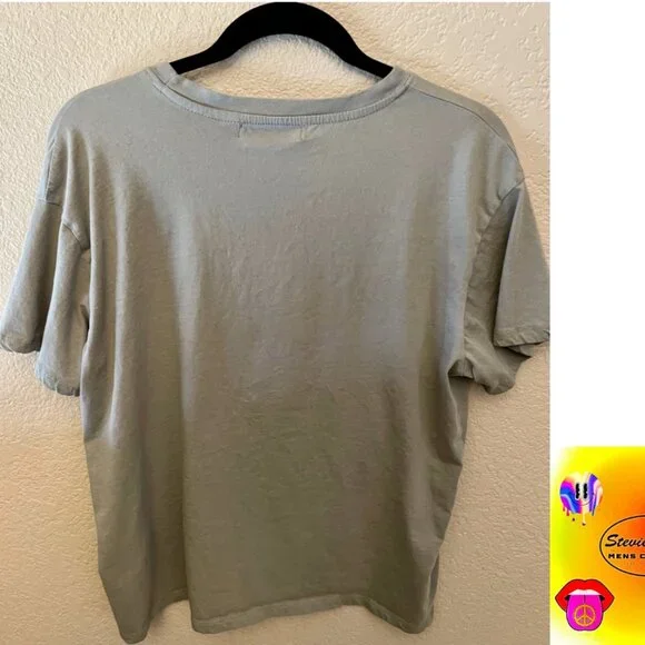 PULL & BEAR REALLY MAGICAL DREAM AREAS MUSHROOM T-SHIRT LARGE - Picture 2 of 3